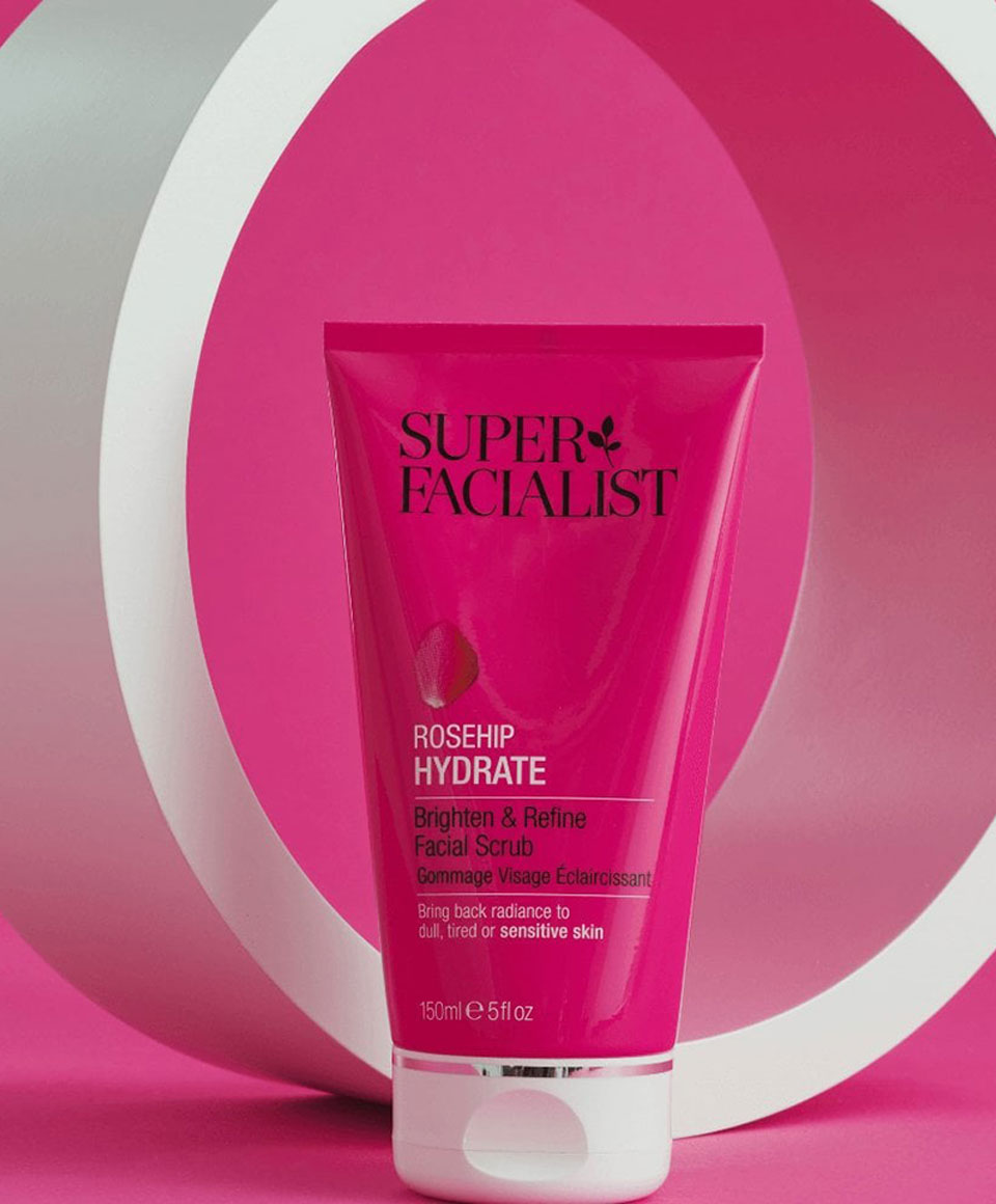 Super Facialist Rosehip Hydrate Facial Scrub