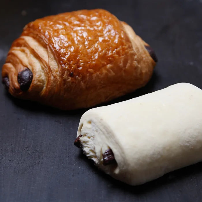 Le Fournil De Pierre Ready to Bake Fine Butter Pain Au Chocolat 6 x 70g